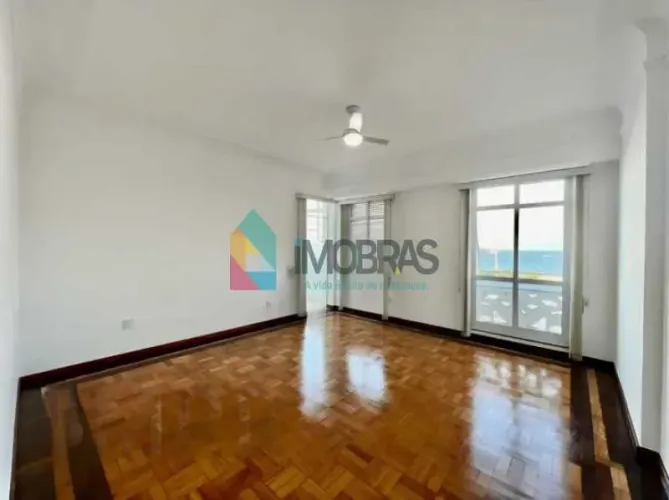 Apartamento : Padrão / Residencial / Copacabana