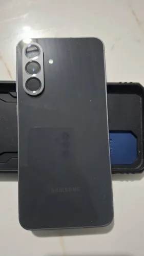 Vendo smartphone A56 samsung 256g 4meses de uso por $1.300 só dinheiro