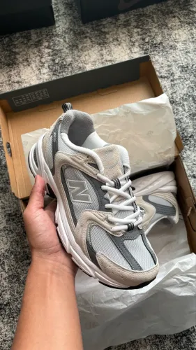 New Balance 530 (37)