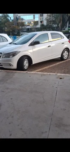 Chevrolet Onix JOY Hatch 1.0 8V Flex Mec. 4P 2018