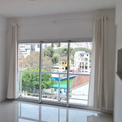 Apartamento 1 Quarto 1 Vaga Centro Cívico
