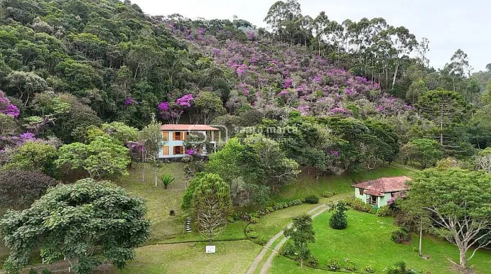 POUSADA ENCANTADORA NA ESTRADA PARATY-CUNHA -SP
