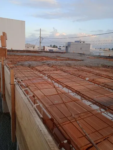Pedreiro disponível