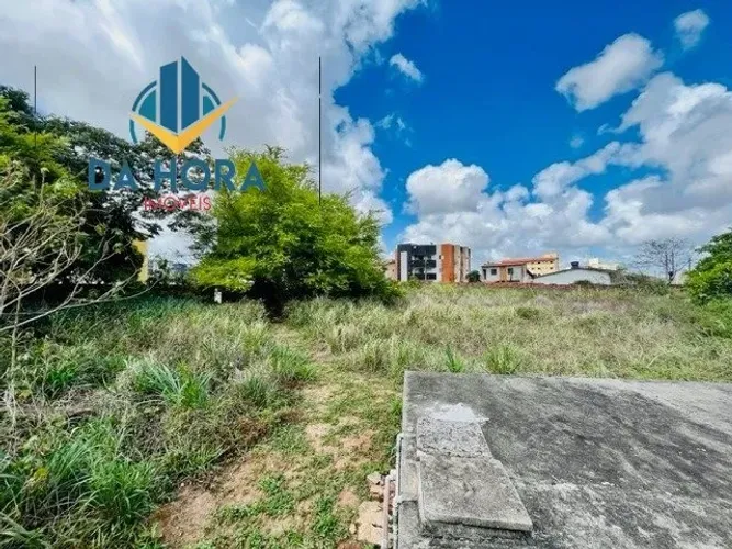EXCELENTE ÁREA PROX AV MARIA LACERDA E ABEL CABRAL