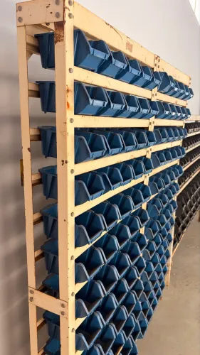 Kit Estante Organizadora Com 120 Gavetas Azul