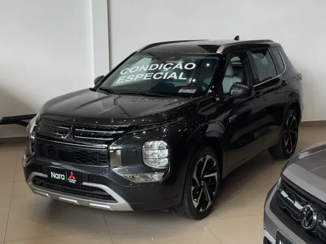 Mitsubishi Outlander HPE-S 2.4 4X4 AUT (híbrido) 2026