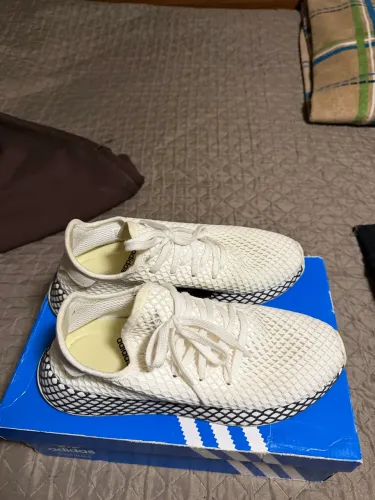 Tênis Adidas Deerupt Runner