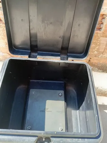 Baú de moto