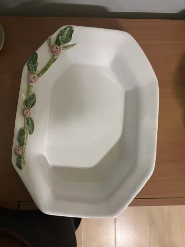 Travessa branca funda