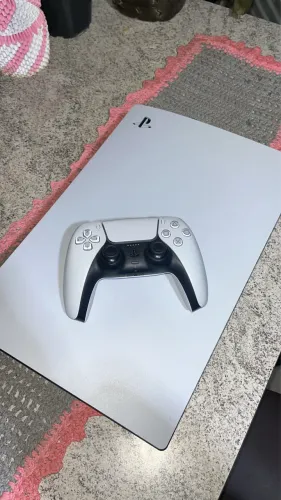 Vende-se PS5 ou troco por notebook 
