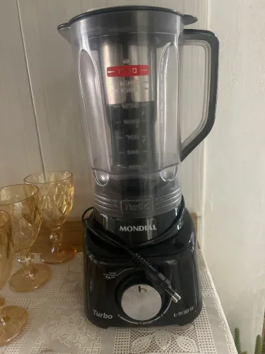 Liquidificador mondial