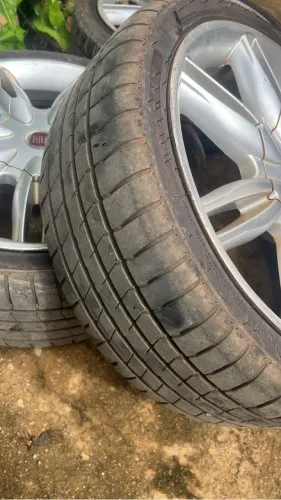 Rodas e pneus novos aro 17