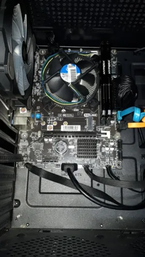 PC i3-9100F + Placa Mãe H310 + Fonte 500w + Gabinete com duas Fans RGB
