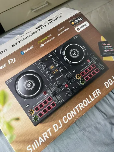 Controladora Pionner DDJ200