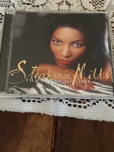 CD Stephani Mills - The Power Of Love: A Ballads Collection