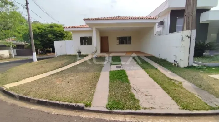 Linda Casa à Venda e Locação em Bosque de São Carlos | 3 Dorms, Suíte, Cozinha Planejada,