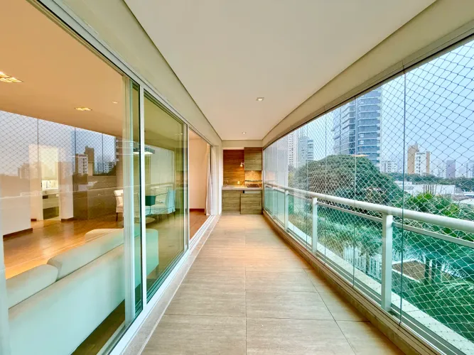 Apartamento para alugar com 3 quartos, 157 m² - Cambuí