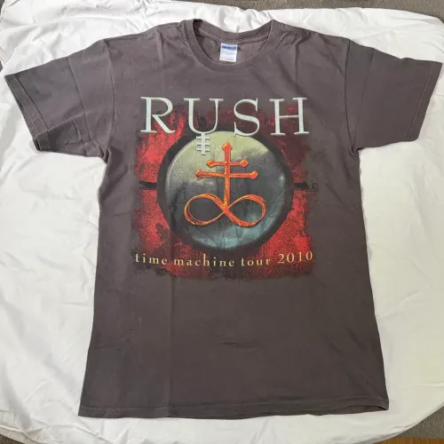 Camiseta Rush - Time Machine Tour 2010 importada, usada