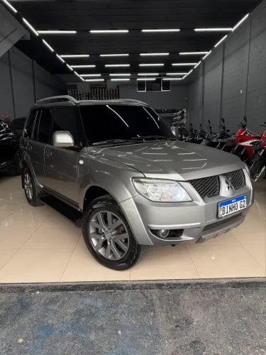 Mitsubishi Pajero TR4 2.0 Flex 16V 4X2 Mec. 2013