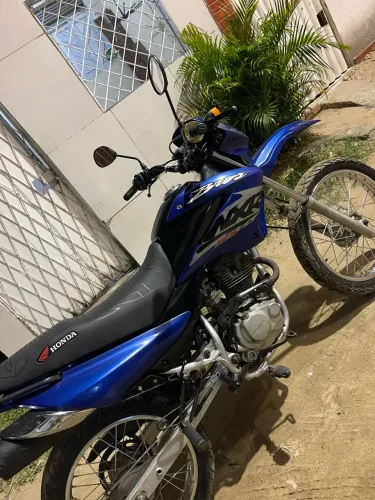 Honda NXR 125 Bros ES 2004