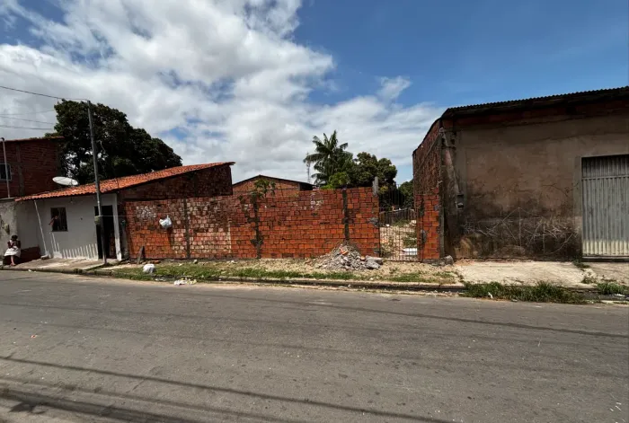 Terreno bairro brisa do mar olho d água
