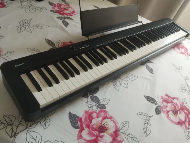 Piano digital Casio 