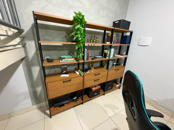 Estante Industrial Premium com 2 Gavetas e 2 Portas<br>