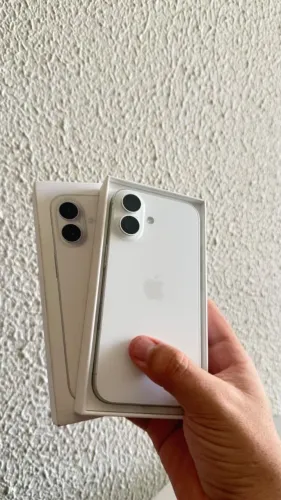 Apple iPhone 16 128GB