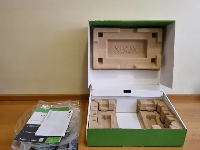 CAIXA XBOX SERIES S VAZIA + MANUAIS + CABO HDMI ORIGINAL