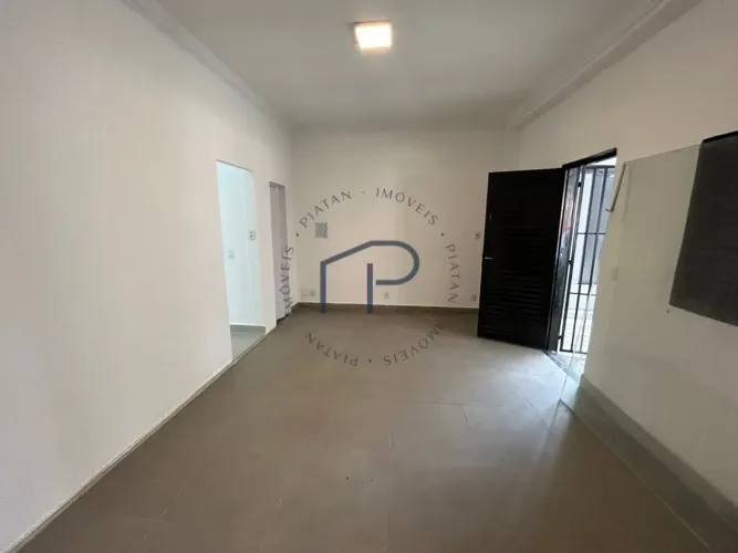 QNA 19 - Aluga-se Apartamento Térreo na Praça do DI em Taguatinga Norte/DF