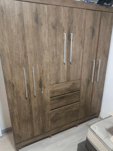 Guarda-Roupa de Casal