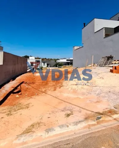 TERRENO À VENDA NO CONDOMÍNIO JARDIM RESIDENCIAL LAGUNA EM INDAIATUBA - SP.