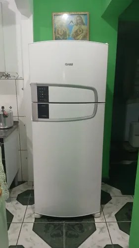 Geladeira consul frostfree semi nova ( ENTREGO )