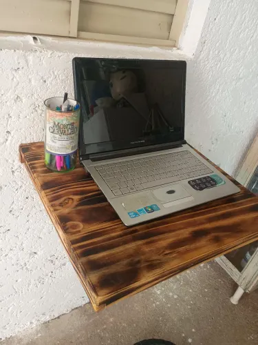 Mesa para notebook madeira pinus