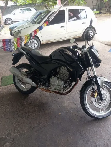 CB 300 2015 flex zero pra vender ou trocar 
