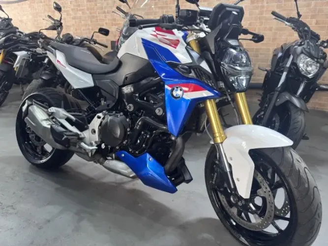 BMW F 900 R PLUS | IMPECÁVEL | FINANCIO | GARANTIA