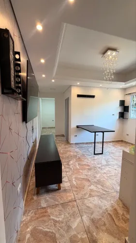 Casa para Aluguel - 3 Cômodos | Semi-Mobiliada