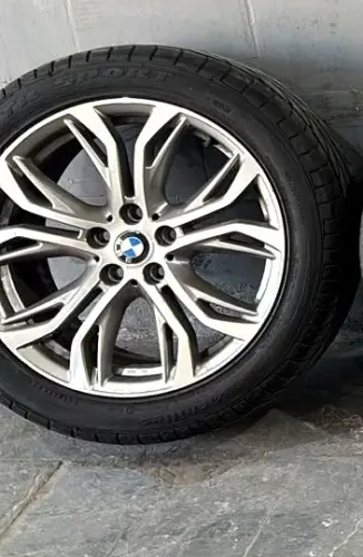 Rodas BMW Aro 18 com Pneus Seminovos