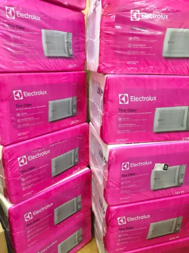 MICROONDAS ELETROLUX 34L BRANCO- LACRADOS COM NOTA E GARANTIA PELO FABRICANTE 