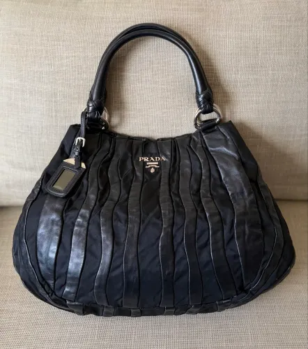 Bolsa Prada hobo waves