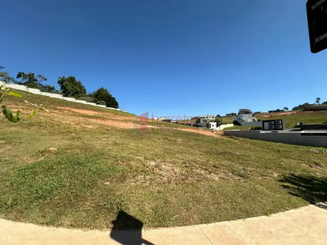 TERRENO À VENDA NO CONDOMÍNIO JARDIM ATENAS EM JUNDIAÍ/SP