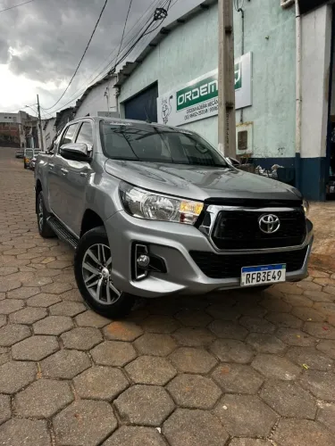 Toyota Hilux CD SRV 4X4 2.8 TDI Diesel Aut. 2020