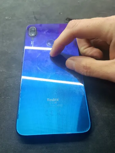 Redmi note 7 com defeito não liga para aproveitar peças
