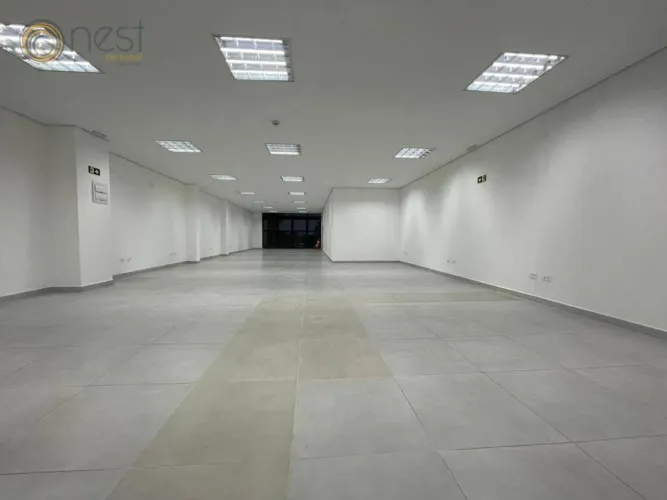 Sala para alugar, 106 m² por R$ 6.085,00/mês - São Lourenço - Curitiba/PR