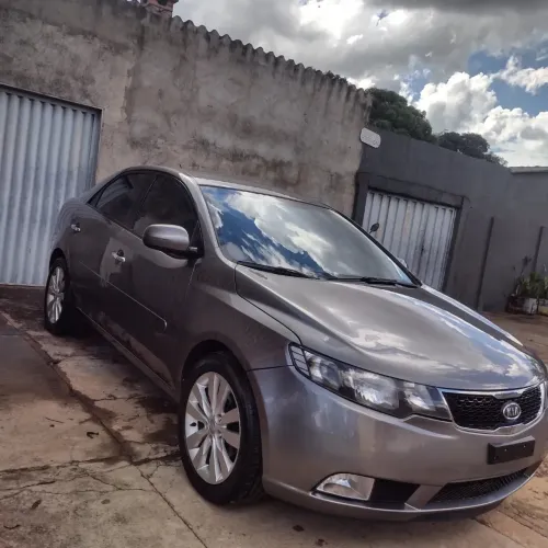 Kia Motors Cerato 1.6 16V Aut. 2011
