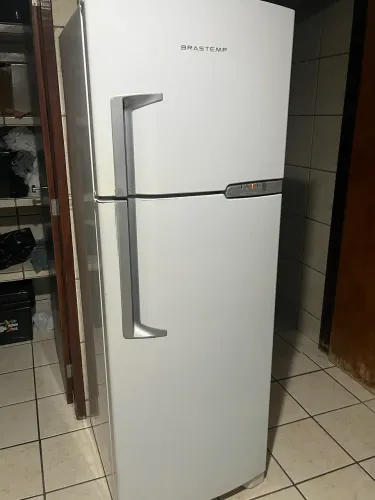 Brastemp clean frost free 352lt