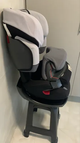 Cadeira infantil automotiva