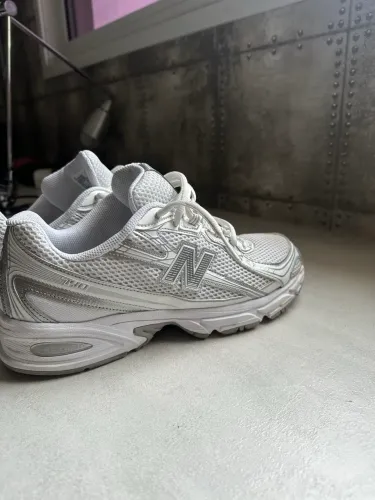 new balance 740 