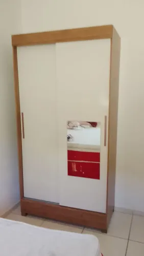 Vendo guarda roupa