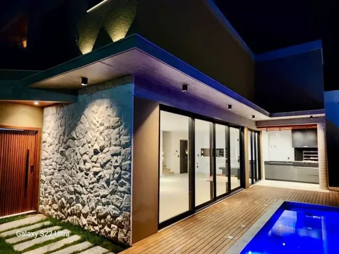 Casa com 4 dormitórios à venda, 244 m² por R$ 3.190.000,00 - Campeche - Florianópolis/SC